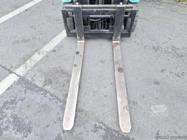 Voorlader vorkheftruck Yale ERP16VT