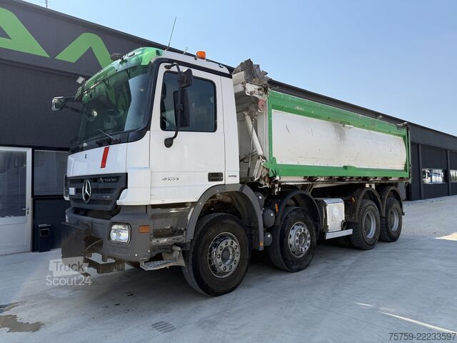 شاحنة قلابة Mercedes-Benz Actros 4151K V8 KIPPER 8x4 Euro5 40Ton