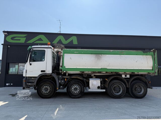 شاحنة قلابة Mercedes-Benz Actros 4151K V8 KIPPER 8x4 Euro5 40Ton