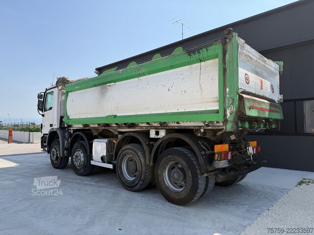 شاحنة قلابة Mercedes-Benz Actros 4151K V8 KIPPER 8x4 Euro5 40Ton