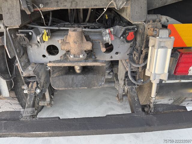 شاحنة قلابة Mercedes-Benz Actros 4151K V8 KIPPER 8x4 Euro5 40Ton