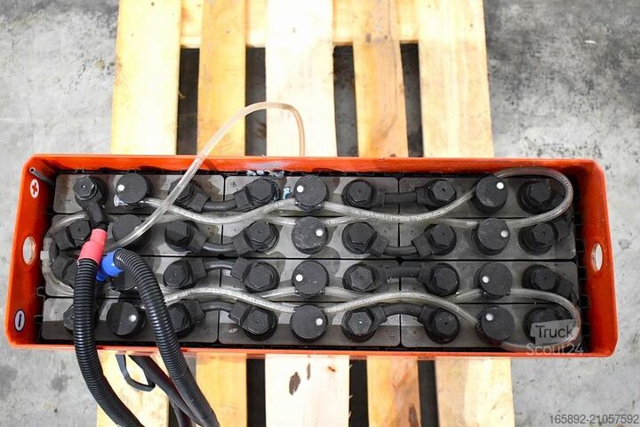 Heftruckaccu GRUMA 24 Volt 2 PzS 250 Ah