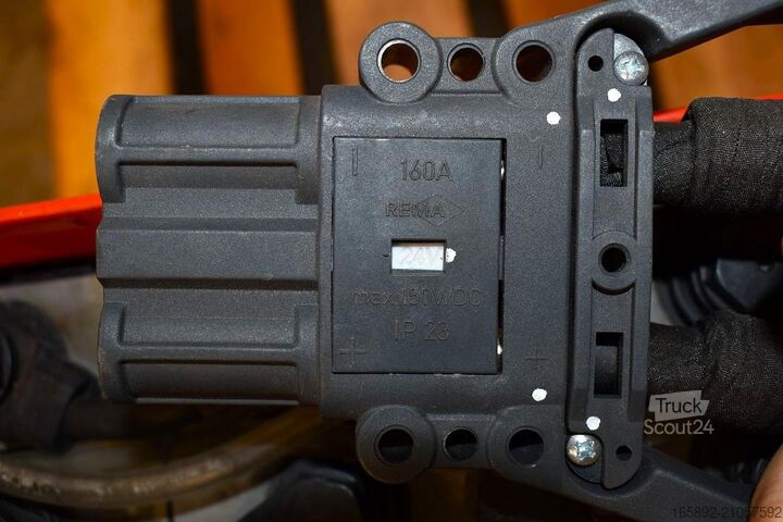 Heftruckaccu GRUMA 24 Volt 2 PzS 250 Ah