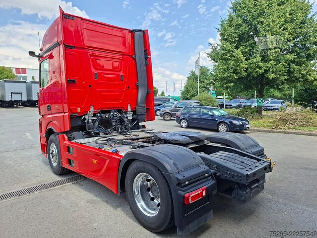 Standard SZM Mercedes-Benz Actros  1853 GIGA TOP   Hydraulik   VOLL   SOLO