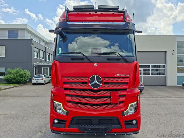 Standard SZM Mercedes-Benz Actros  1853 GIGA TOP   Hydraulik   VOLL   SOLO