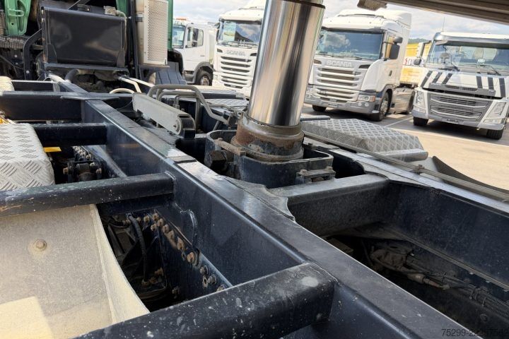 Φορτηγό ειδικού σκοπού MAN TGS 41.480 10x4 Kipper / Swiss-Vehicle