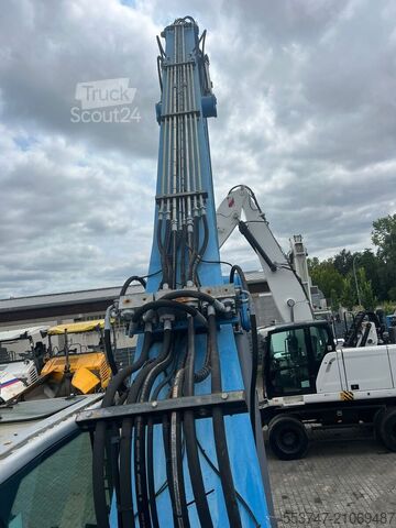 Manipulateur de matériaux Fuchs MHL 350