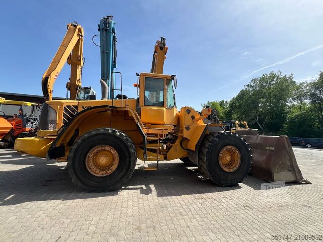 Încărcător pe roți Volvo L180E