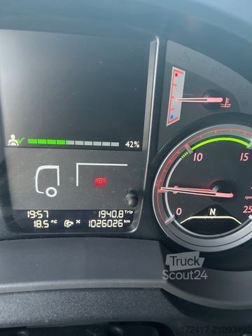 Cap tractor standard DAF XF 106.460 *Superspacecab*E6*Intarder*2 TANK 500