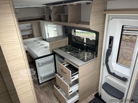 Τροχόσπιτο Fendt Bianco Selection 465 TG Mod.20261800kgTVHalter