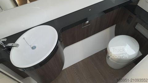 Τροχόσπιτο Hobby Prestige 560 WLU Fußbodenerwärmung 2000 kg