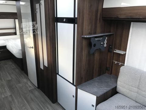 Τροχόσπιτο Fendt Diamant 650 GD Einzelbettauszug 2500kg