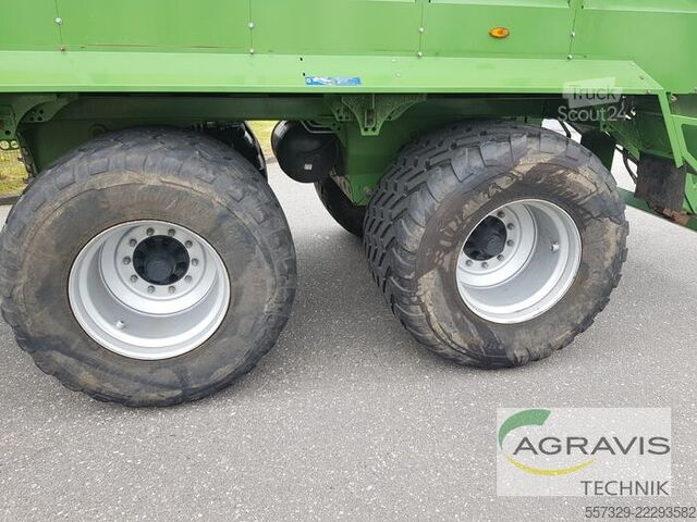 Samozberací vozeň Krone GX 440