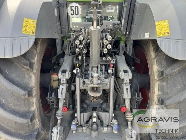 Traktorius Fendt 828 VARIO S4
