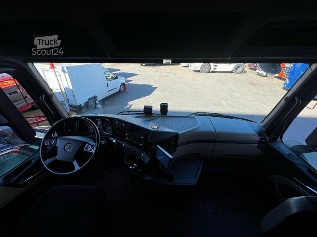 Volumen trækker MERCEDES-BENZ Actros 1842 LS  Hubsattel