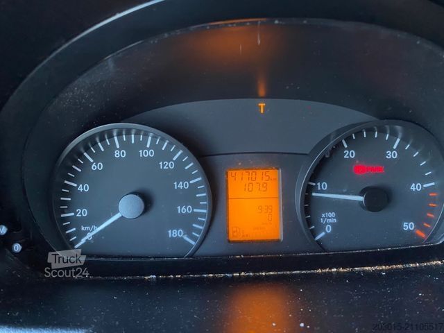 Skåpbil MERCEDES-BENZ Sprinter 313 CDI