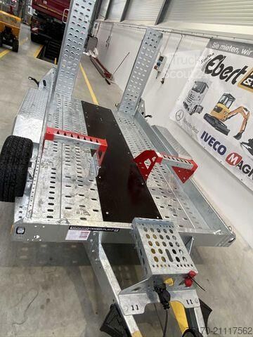 Carregador baixo Brian James Cargo Digger Plant 2 / Länge: 3.200mm / 3.500kg