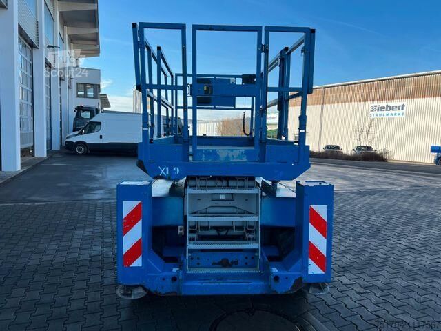 Schaarlift Genie GS 3268 / 2.386h / Arbeitshöhe: 12m