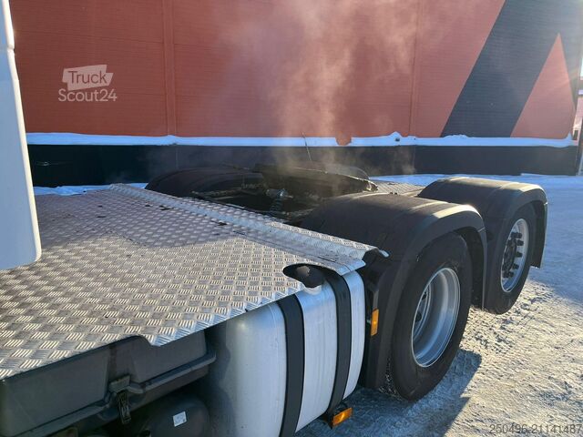 Стандартний трактор Mercedes-Benz Actros 2553 6x2 STREAMSPACE