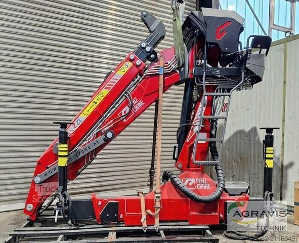Veicolo forestale Penz crane 12Z 8.70 HOLZLADEKRAN