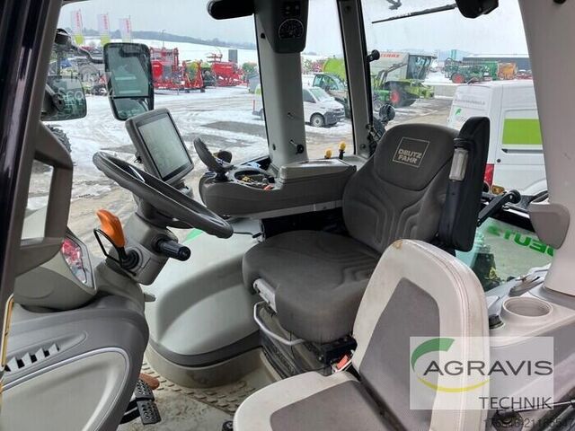 Trattore Deutz-Fahr AGROTRON 6215 RC