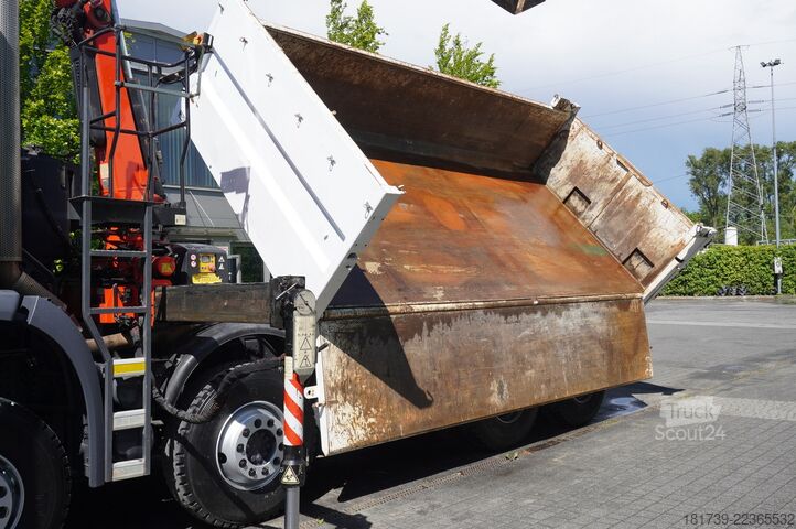 Basculantă cu macara Mercedes-Benz Arocs 3236 8×4/ 90 tho. km / Fassi F155A