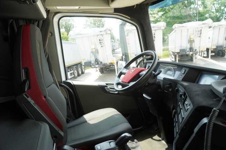 Kravas automašīna ar āķi Volvo FH 500 6x2 / Meiller RS26 hooklift