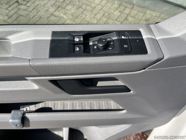 Nouto Volkswagen Transporter 2.0 TDI L2H1 DC 30 Dubbele cabine o...