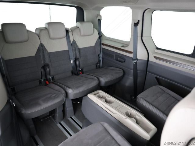 Minibus Volkswagen Multivan