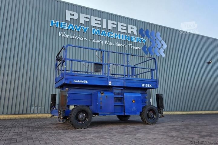 Pont élévateur à ciseaux Haulotte H15SX As-Is, Diesel, 4x4 Drive 15 Working Height,