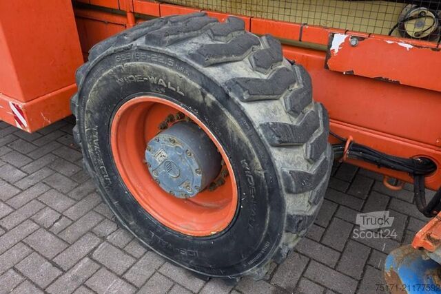 Nůžkový výtah Holland Lift G-300DL30/S Diesel, 4x4x4 Drive, 33.5m Working Hei