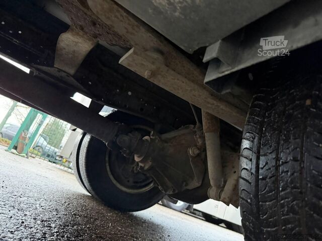 Open laadbak ISUZU NPR77 - 3.5T - 3.0L DIESEL - PICK-UP 4m75 - MAN...