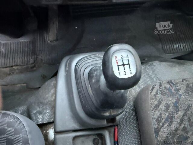 Plateforme de chargement ouverte ISUZU NPR77 - 3.5T - 3.0L DIESEL - PICK-UP 4m75 - MAN...