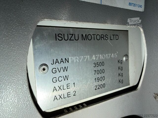 Plateforme de chargement ouverte ISUZU NPR77 - 3.5T - 3.0L DIESEL - PICK-UP 4m75 - MAN...