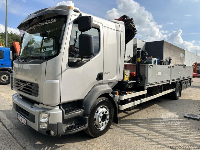 Open laadbak Volvo FL 240 EEV PLATEAU + KRAAN PK 9002-EH C (4x) + ...