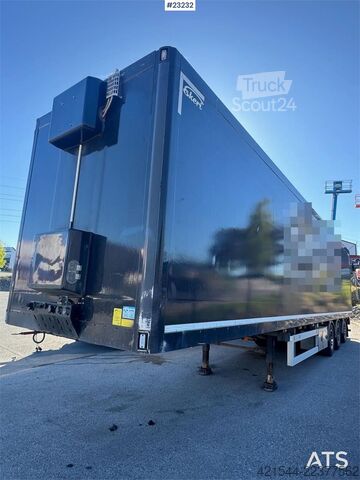  Ekeri box semi-trailer with full side opening and lift