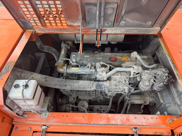 гусеничний екскаватор Hitachi ZX670LCH-3