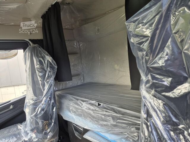 Ribaltabile scarrabile con Hiab Multilift Ultima Iveco X-WAY Fahrgestell AS280 X 53Y/PS ON