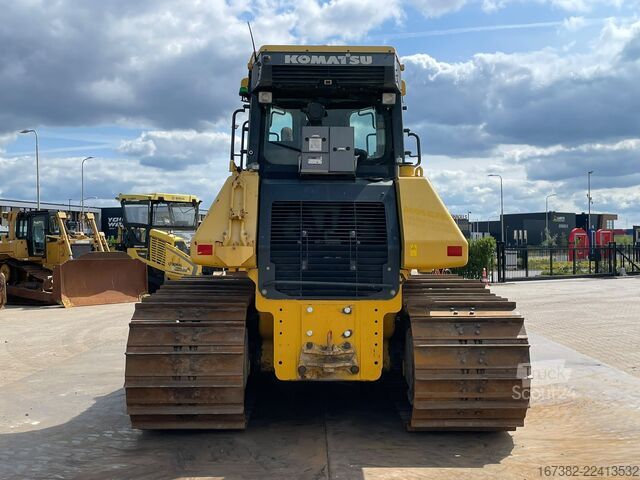 Μηχανή ισοπέδωσης Komatsu D61PXi-24