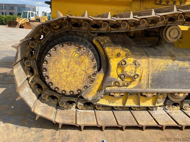 Μηχανή ισοπέδωσης Komatsu D61PXi-24