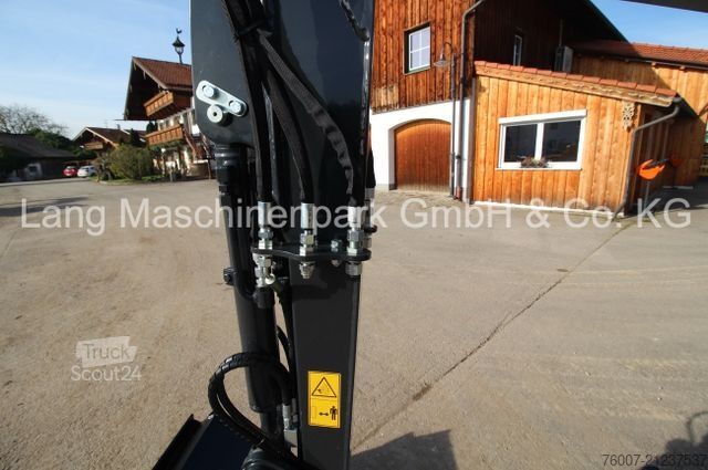 Minikoparka EUROCOMACH 22SR inkl. Powertilt & Löffelset