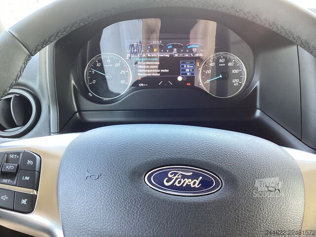 Camión con carrocería personalizada Ford Ford 4x2 Road 1833 Low Roof Sleeper Cab