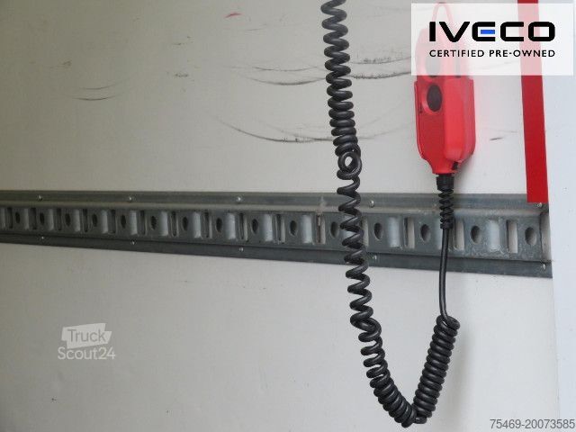 Dobozos furgon IVECO 35C16H - Aktionsfahrzeug!