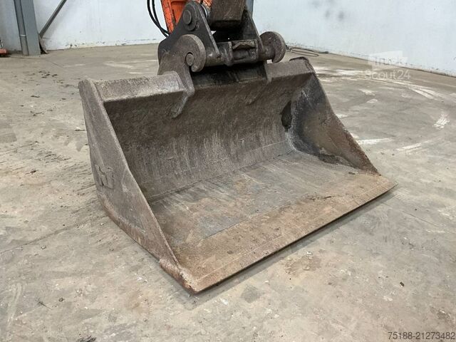 Raupenbagger Hitachi ZX 135 US