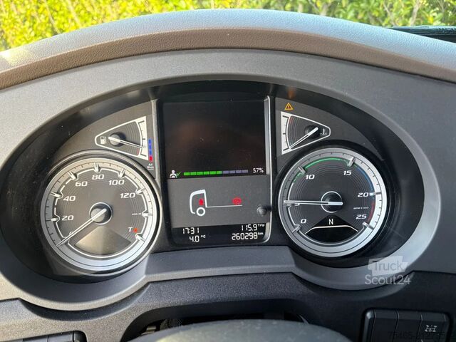 Volume-SZM DAF XF480 FT Super Space Cab Low Deck