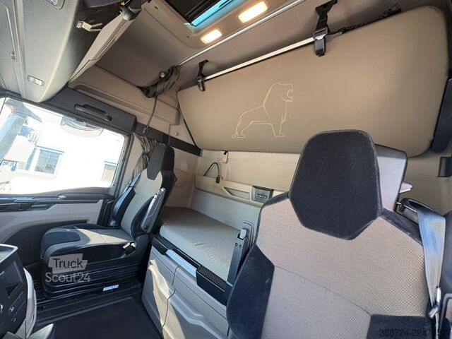 Mainomas kėbulo sunkvežimis MAN TGX 26.470*E6d*Intarder*Lift*TÜV*AHK*2 Tanks*