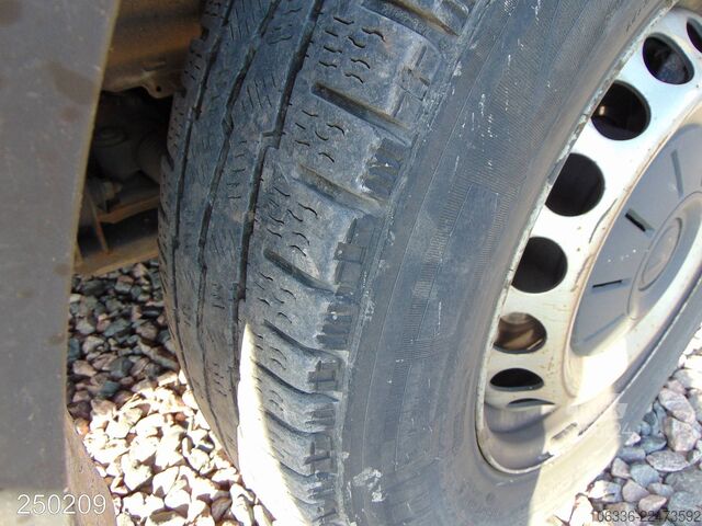 Skåpbil VW Crafter 2.0 TDI 35 180 2.0 TDI Maxi Klima-Kamera