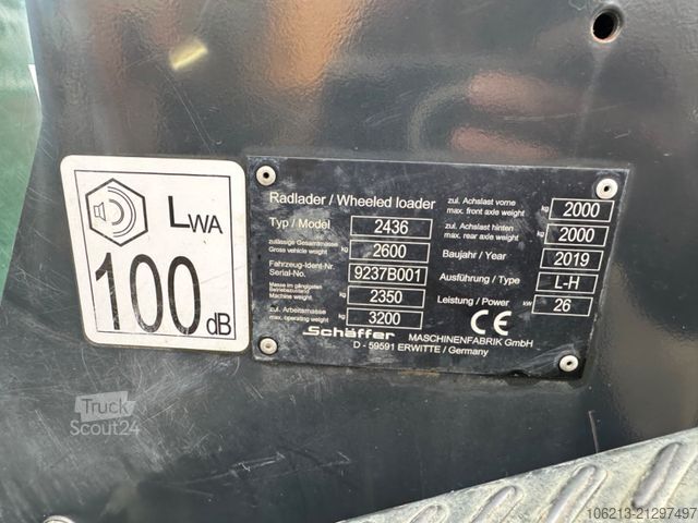 Wheel loader SCHAEFFER 2436 , Hebt 3tonnen  extra tegen