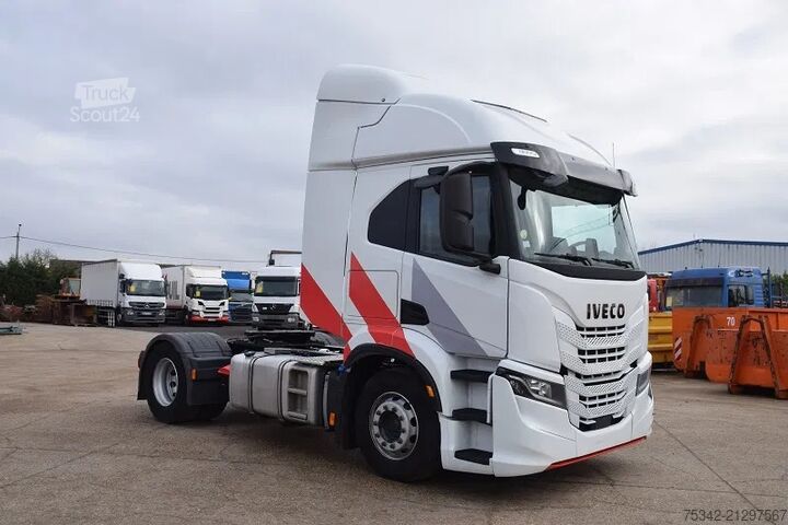 Standard-SZM Iveco S-WAY AT460S