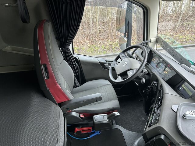 Standard-SZM Volvo FH 500 Globetrotter XL / 957 dkm / Tacho V2 / N...